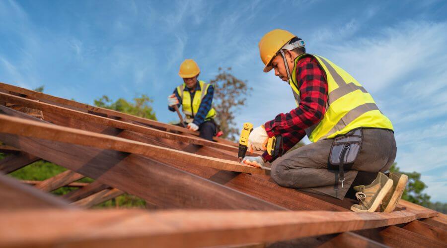 Professional Flat Roofing Installation services in Cambridge, IL